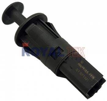 BULBO INTERRUPTOR DE PORTON ROYALTEK RENAULT KANGOO CLIO II MEGANE --- OEM 7700429418